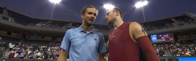 Medvedev izbacio Drejpera, a svi pričaju samo o odluci sudije: Britanac "poludeo", Rus se izvinjavao!