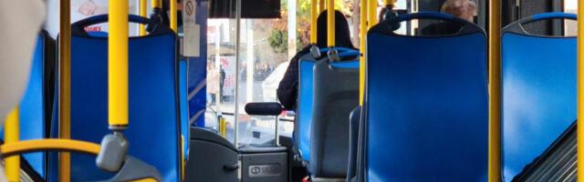 TRAGEDIJA U GSP AUTOBUSU Žena preminula u toku vožnje u centru Beograda