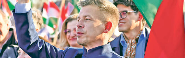 Уло­га обавештајаца у политичким кампањама