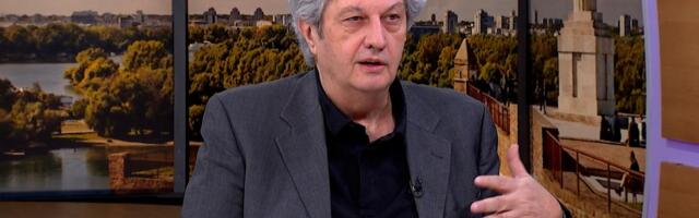 MILOMIR MARIĆ UGOSTIO ČOVEKA KOJI MU JE OPLJAČKAO STAN Novinar se šokirao tokom snimanja: Zvao je me je šef beogradske policije...