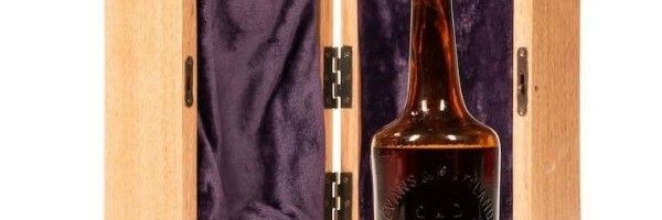 Najstariji viski sveta prodat po neverovatnoj ceni