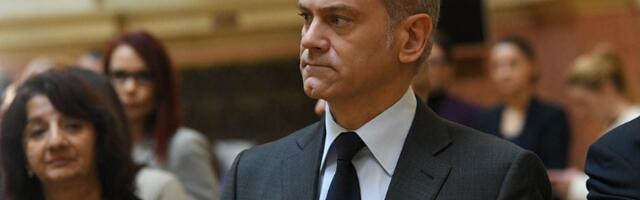 "Kad god su radikali i socijalisti na vlasti Srbija dobije sankcije"