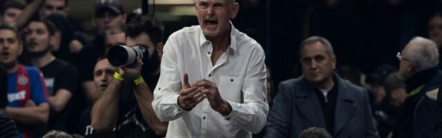 Paspalj ovo nije doživeo u karijeri, Grobari ga brutalno izviždali zbog šale na račun Žoca (VIDEO)