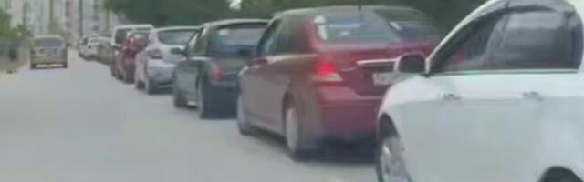 (VIDEO) Pakao na Krimu! Ruse zadesila ogromna katastrofa: Kolone na pumpama su kilometarske, strpljenje naroda polako ističe