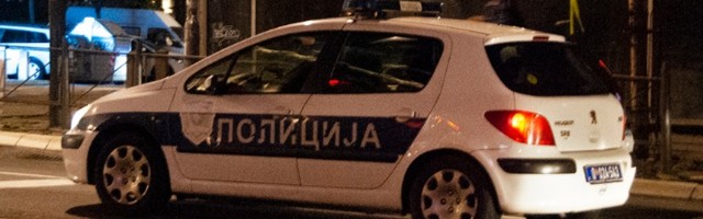 Potukli se vozači zbog sukoba u saobraćaju, čuli se i pucnji