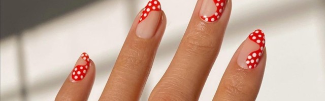 Ovo je 8 novih šik načina na koje možete nositi klasični, crveni lak za nokte