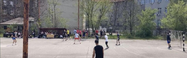Odigran humanitarni međufakultetski turnir u fudbalu (VIDEO)