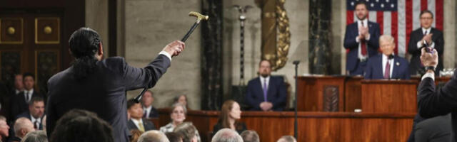 Унутрашњи сукоб у Демократској странци пред Трампов наступ