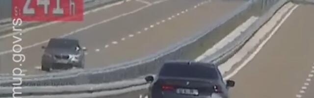 Kod Pirota "nagazio" BMW, uhvatili ga kako juri 241 km/h! Za volanom bio stranac, MUP objavio snimak