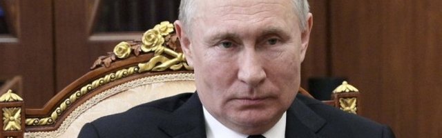 SAMO JEDNIM  PRITISKOM NA DUGME... Otkriveno na kom principu radi Putinov specijalni telefon!