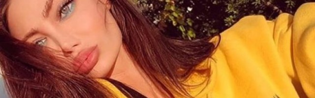 AU KAKVI SILIKONI! Soraja izaziva srčane smetnje muškoj populaciji u minijaturnom bikiniju! Tek ostatak tela da vidite /FOTO/