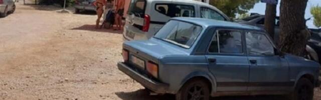 "Skidam kapu": Naš čovek "Zastavom 128" do Lefkade