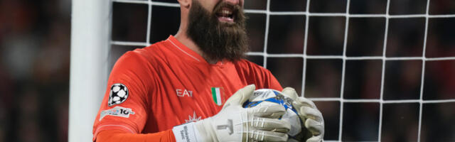SRBIN JE HEROJ NAPOLIJA Milinković-Savić odbranio penal i doneo bod šampionu