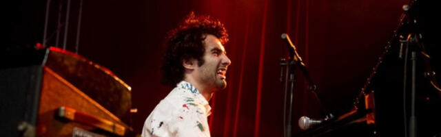 Јерменски пијаниста Тигран Хамасyан 26. априла у Коларчевој задужбини