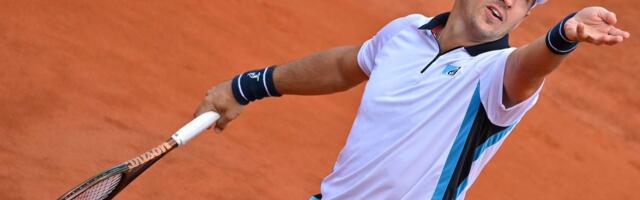 Lajović šokirao Italijana i prošao u drugo kolo turnira u Madridu!