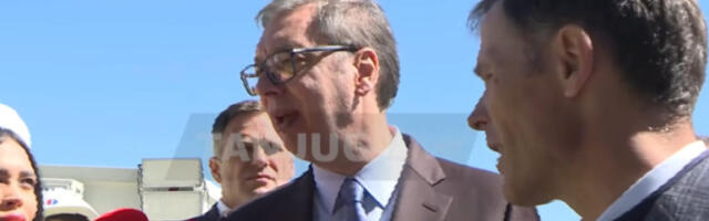 “Pljunuo bih sebi i svom narodu u lice”: Vučić odbio poziv da prisustvuje proslavi nezavisnosti Crne Gore