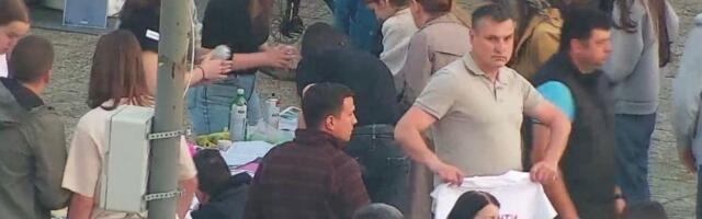 Evo ko je glavni finansijer blokadera u Gornjem Milanovcu: Danas je svog čoveka poslao na štand zgubidana, ovo je morao da uradi...