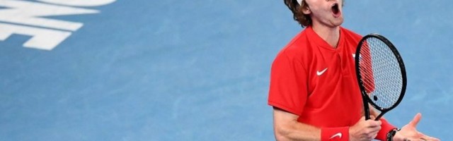 Rubljev štucao pa preokrenuo protiv Štrufa