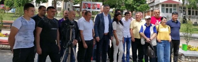 "Tražimo vanredne izbore na svim nivoima" (VIDEO)