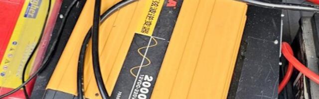 Platnim karticama građana plaćali po inostranstvu: Uhapšeni Kinezi u Beogradu zbgo "sms fišinga" - Ovako su pali (FOTO/VIDEO)