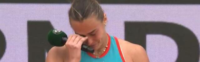 "Da mogu, verovatno bi digli ruku na mene!" Emotivna Arina Sabalenka: Mnogo mržnje sam dobila!