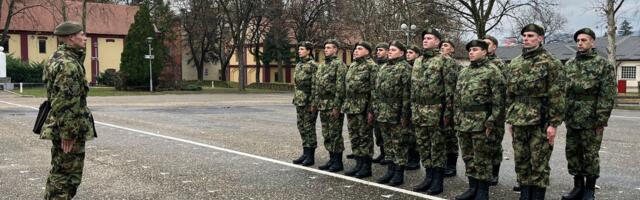Realizovana provera obučenosti najmlađih vojnika u Somboru, Valjevu i Leskovcu