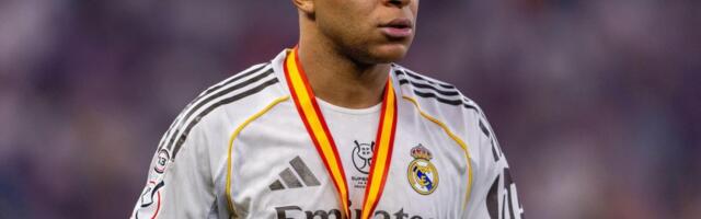 MBAPE SE OGLASIO I POTVRDIO LEPE VESTI! Povreda kolena je prošlost, ovim rečima je oduševio navijače!