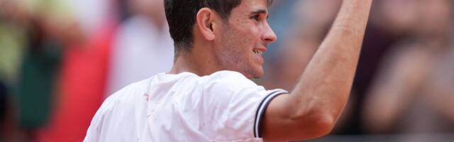 KAKO JE DEČAK IZ GARAŽE POSTAO SVETSKA SENZACIJA! Novi teniski heroj juri polufinale Rolan Garosa na debiju: Njegova priča je nestvarna!