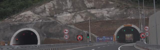 Vozači ovo morate da znate: Zatvorena zaustavna traka u smeru ka Beogradu, stvaraju se povremena zadržavanja