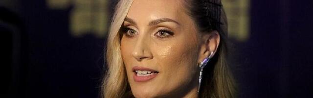 Ceo region priča o izazovnoj haljini Jelene Gavrilović