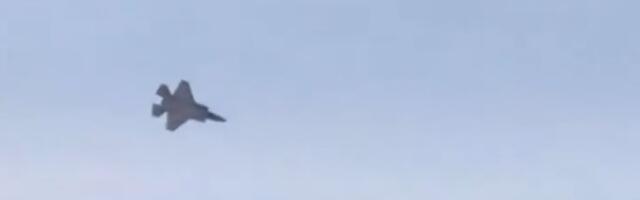 Srušio se američki borbeni avion (VIDEO)