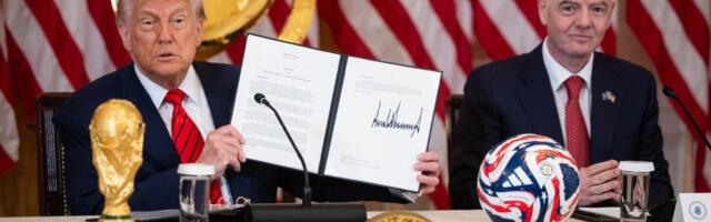 Problemi u raju? Zbog Trampove birokratije Boka silno oslabljena: Fudbaleru odbijen zahtev za vizu...