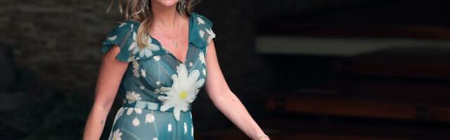 SA 13 IZGUBILA NEVINOST, A SA 15 SE SKINULA GOLA! Drogirala se pred ocem i majkom, a onda OSVANULE FOTKE