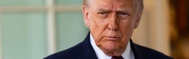 Трамп запретио раскидањем трговинског споразума са Британијом због Ирана