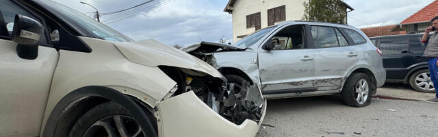 Teška nezgoda u naselju Trbušani, lančani sudar ćetiri vozila