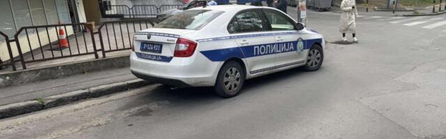 OPSADNO STANJE NA VRAČARU, PRIZORI KAO IZ FILMA: Specijalci upali u pozamanteriju, deo ulice potpuno blokiran! (foto)