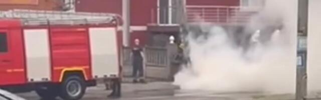 Nevreme napravilo pravi haos u srpskom gradu: Vatrogasci na terenu zbog oborenih stabala i manjih požara