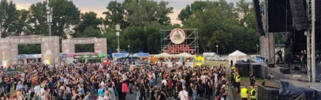 OTVOREN BEER FEST! Posle odlaganja posetioci će konačno moći da uživaju u dobrom pivu i muzici! (FOTO)