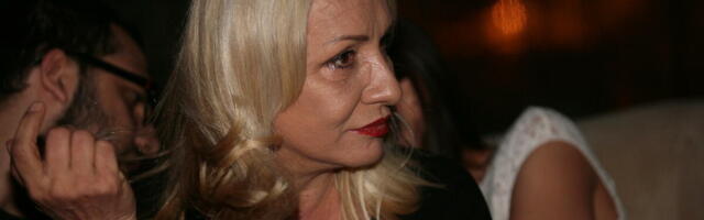 Narod se krsti kada vidi kolika joj je penzija: Peva pola veka, a evo šta može da plati za ove pare