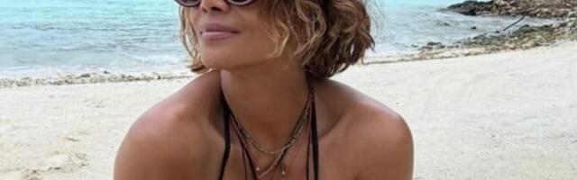 DA LI TO ČUJEMO DOBRO? Slavna dama priznala šta više NEĆE DA RADI TOKOM SE*SA! Još kad čuje i njen verenik