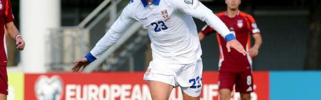 "Vlahović nosi crno-bele boje u sebi": Oglasio se legendarni fudbaler