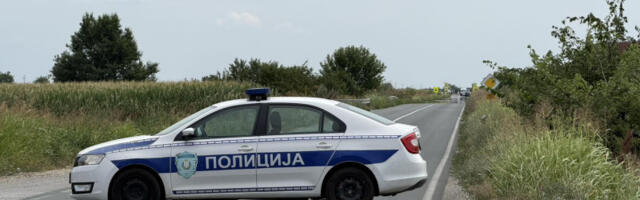 Izvršen uviđaj na pružnom prelazu u Odžacima, gde su stradali majka (27) i sin (3)