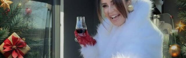 OTKRILA KAKAV ĆE DONJI VEŠ NOSITI TOKOM NAJLUĐE NOĆI! Višnja Petrović ŠOKIRALA sve u AUTOBUSU! (VIDEO)