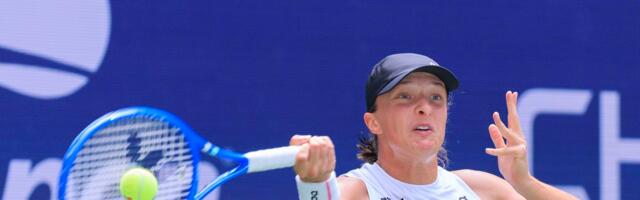 Iga Švjontek je u ogromnom padu forme: Poznati trener ne vidi izlaz iz krize