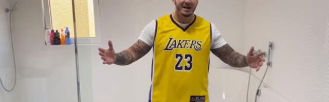 Vuk Mob našao krpelja na polnom organu! Reper se hitno oglasio: "Ne sećam se da sam imao..."