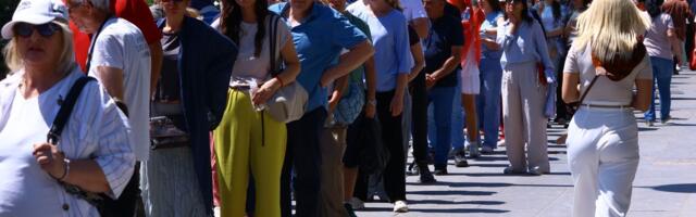 Ispred Hrama Svetog Save sreli smo i NJEGA: Pravili smo se da ga ne prepoznajemo, a on nas je RASPAMETIO