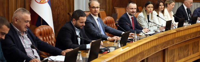 „Do kraja decembra, u igri je 400 miliona evra“: Hoće li Srbija izgubiti ovaj novac EU jer vlast ne sprovodi reforme?