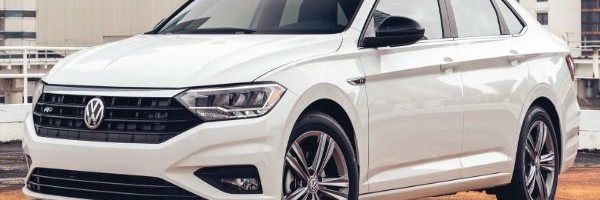 50 % automobila je bele ili crne boje, a evo i zašto