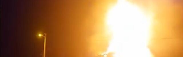 Izgorela porodična kuća zbog zamrzivača (VIDEO)