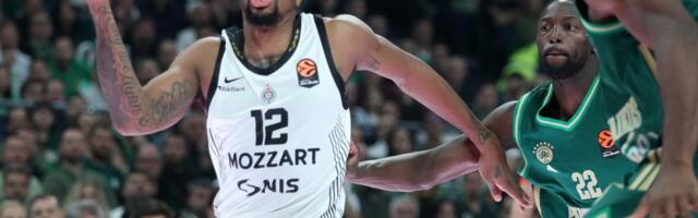 (POLUVREME) NEIZVESNA UTAKMICA U OAKI: Panatinaikos posle preokreta vodi protiv Partizana!